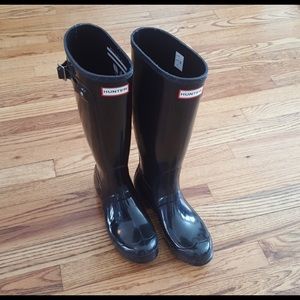 Hunter Glossy Black Wellies Rainboots